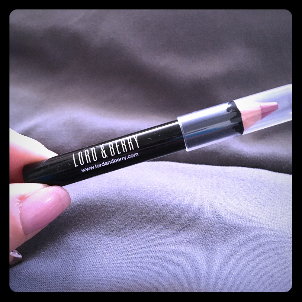 Lord & Berry Matte Lip Crayon